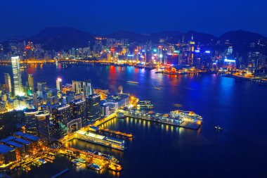 hong kong limanının havadan görünümü