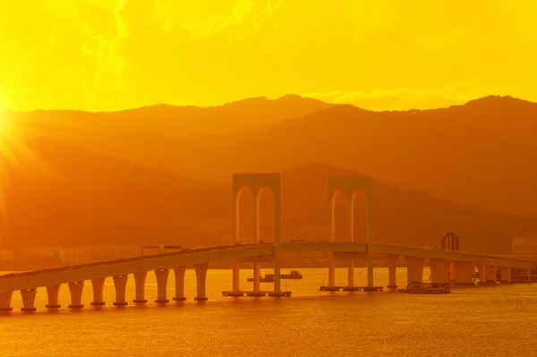 Ponte ao pôr do sol, macau — Fotografia de Stock