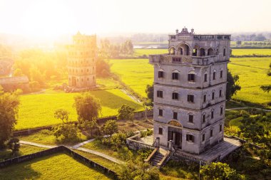 Çin'de köy ve Kaiping diaolou