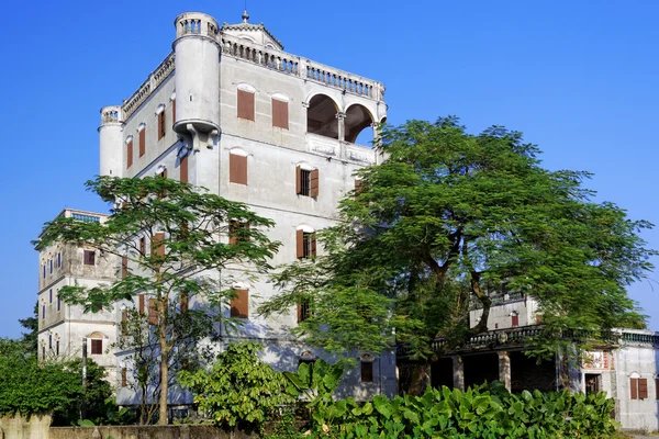 Kaiping diaolou a vesnice v Číně — Stock fotografie