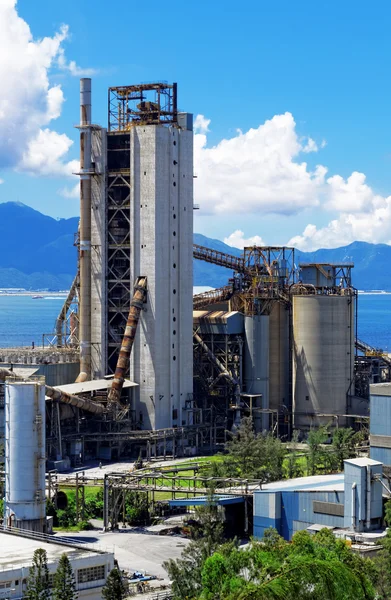 Cement Plant at day — Stock Photo, Image