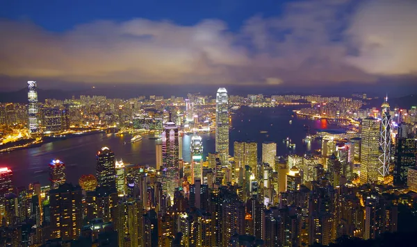 Hong kong noite, cidade moderna na Ásia — Fotografia de Stock