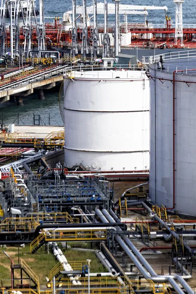 Oil tank station — Stock Photo, Image