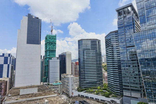 Kancelářské budovy v den, hongkong kwun tong — Stock fotografie