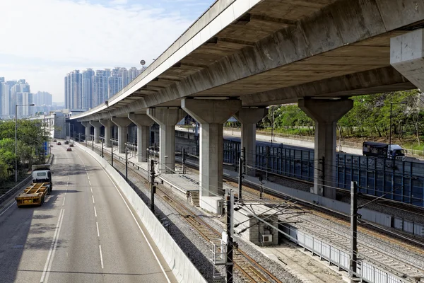 Superstrada e binari ferroviari — Foto Stock