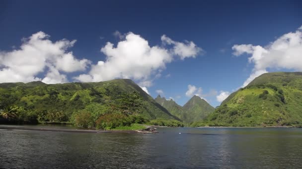 Zelené hory na tahiti — Stock video
