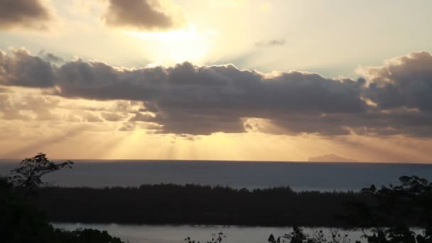Franska Polynesien i solnedgången — Stockvideo