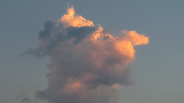 Nuages — Video