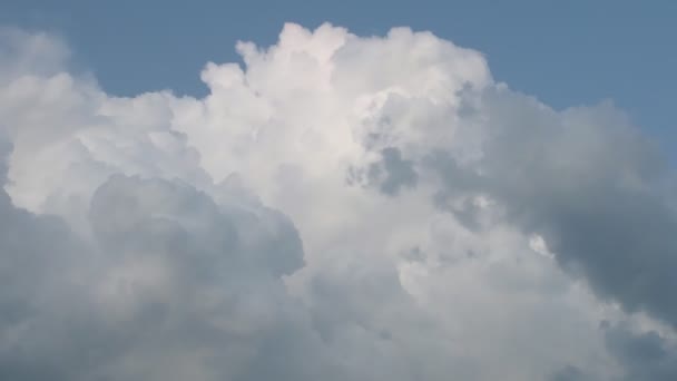 Wolken — Stockvideo