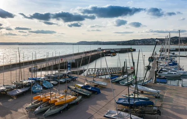 Slipway in torquay inner harbour — Stockfoto