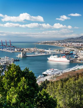 Malaga liman ve Arena içinde görüntüleme