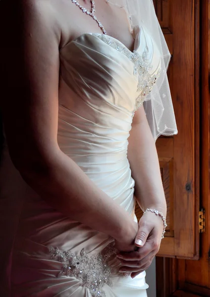 Bride on her wedding day — Stock Photo, Image