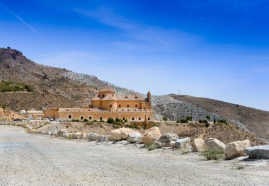 hospederia (tapınak) virgen del saliente