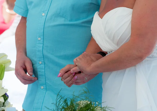 Exchanging Rings — Stock Photo, Image