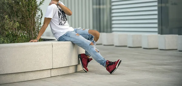 Milan Italy October 2017 Young Man Wearing Pair Red Nike — Foto de Stock