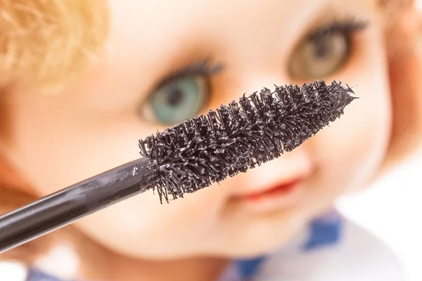 Brush with mascara — Stock Photo, Image