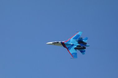 Uçağı Su-27 (Flanker)