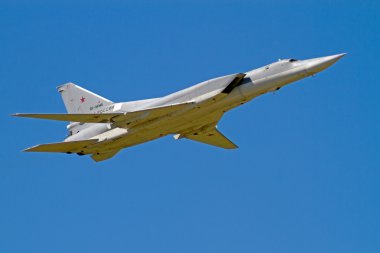 mavi gökyüzünde tu - 22m