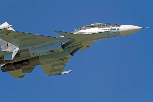 Su30 in the blue sky — Stock Photo, Image