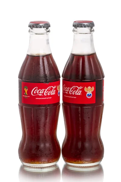 Coca-Cola cam şişelerde — Stok fotoğraf