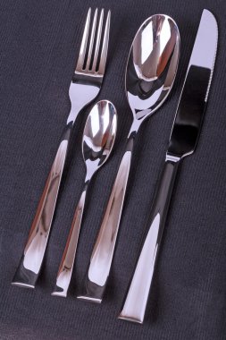 Çatal Bıçak Seti siyah