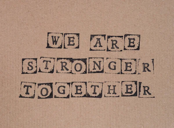 Cartão Com Palavras Somos Mais Fortes Juntos Feitos Por Selos — Fotografia de Stock