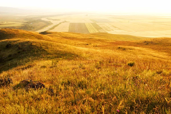 Ländliche Landschaft bei Sonnenuntergang — Stockfoto