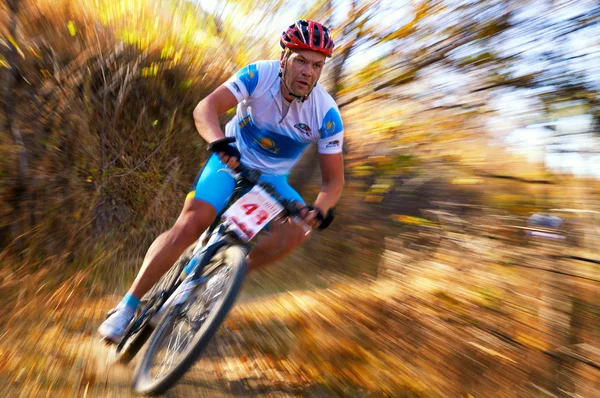 Competencia bicicleta de montaña — Foto de Stock