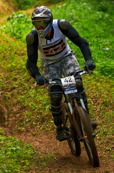 Extrema competencia de bicicleta de montaña —  Fotos de Stock