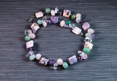 El yapımı Mücevher