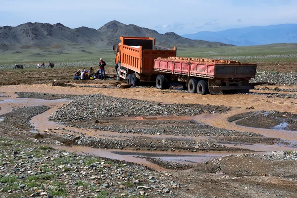 Trucking industry in Mongolia — Stock Photo, Image