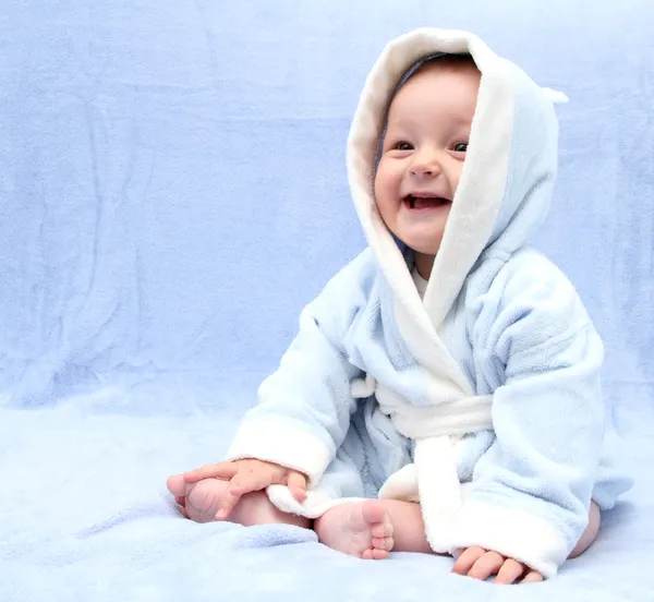 Joyeux bébé après le bain Images De Stock Libres De Droits