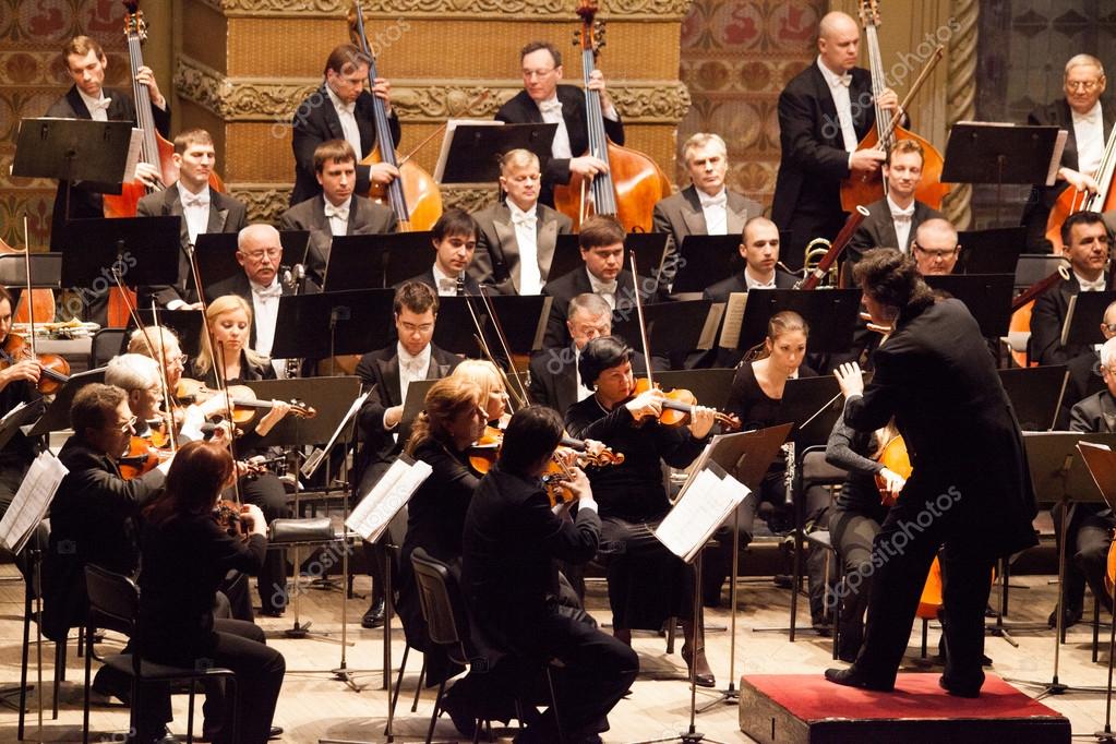 Orchestra conductor Stock Editorial Photo © trak_od 40268923