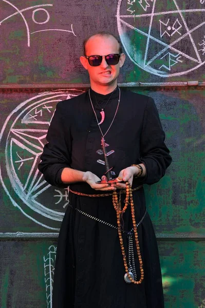 Man Dressed Priest Halloween Image Lack Magic — Stock Photo, Image