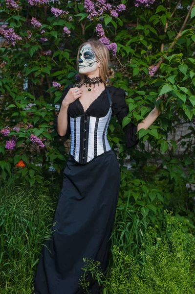 Gothic Girl Thistle Person Carnival Mask Mexican Death Mask — Stock Photo, Image