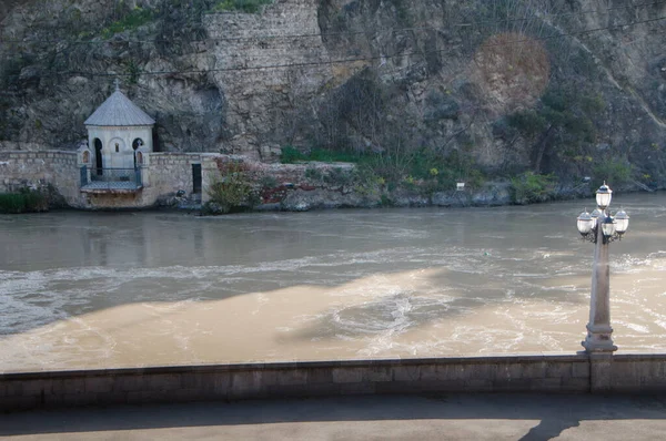 Kura River Tbilisi Rock Religious Building — Stock Fotó