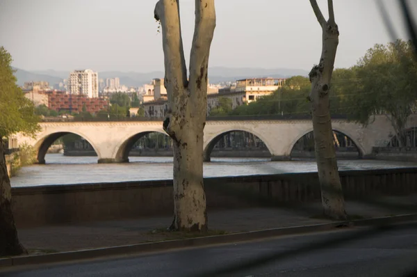 Puente Piedra Ciudad Sobre Río — Foto de Stock