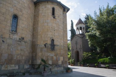 Eski bir taş binanın parçası.. 