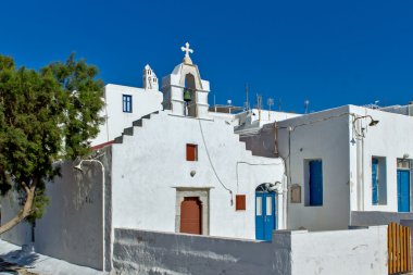 Mykonos Adası beyaz kilise