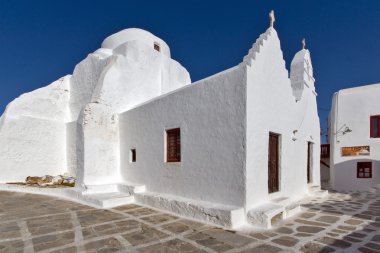 Mykonos Adası beyaz kilise