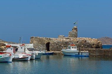 paros ada naousa şehirdeki Venedik Kalesi