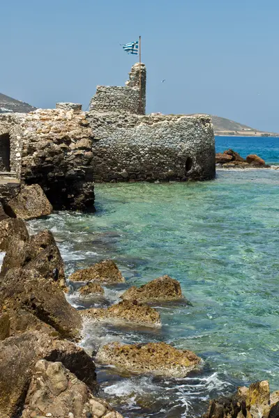 Fortezza veneziana nella città di Naousa, isola di Paros — Foto Stock