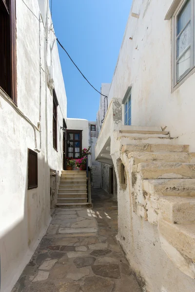 Oude stad straat in naxos eiland — Stockfoto