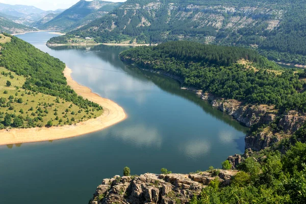 Bulgaristan 'ın Arda Nehri kıvrımlı ve Kardzhali Barajı' nın inanılmaz manzarası