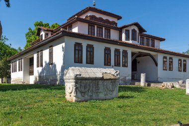 VIDIN, BULGARIA - 23 Mayıs 2021: Bulgaristan 'ın Vidin kentinin merkezindeki Konaka