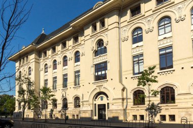 BUCHAREST, ROMANIA - 16 Ağustos 2021: Romanya 'nın Bükreş kentinde Belediye Binası