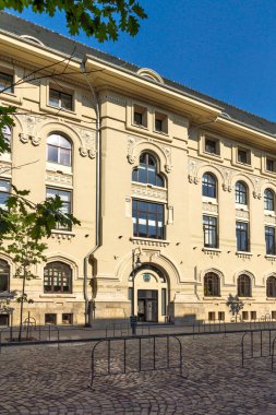 BUCHAREST, ROMANIA - 16 Ağustos 2021: Romanya 'nın Bükreş kentinde Belediye Binası