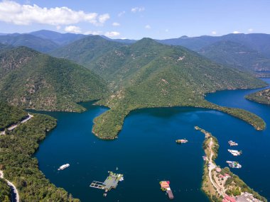 Vacha (Antonivanovtsi) Reservoir, Rodop Dağları, Filibe Bölgesi, Bulgaristan