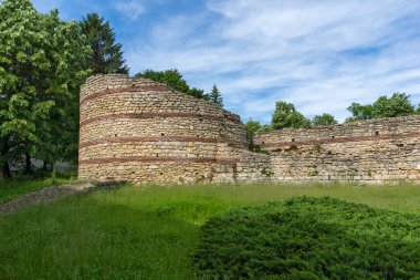 Bulgaristan 'ın Vidin Bölgesi' nin Kula kentindeki antik Roma Kalesi Castra Martis kalıntıları