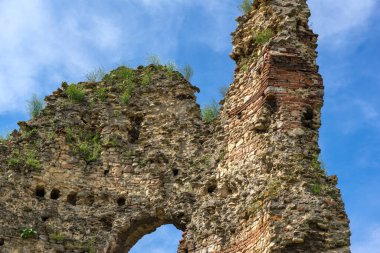 Bulgaristan 'ın Vidin Bölgesi' nin Kula kentindeki antik Roma Kalesi Castra Martis kalıntıları